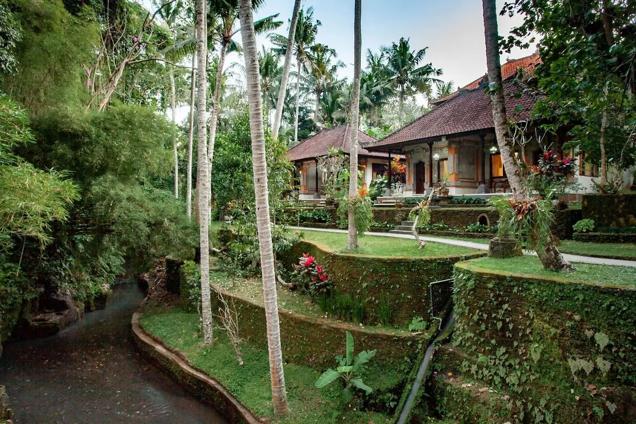 Nick\'S Pension location